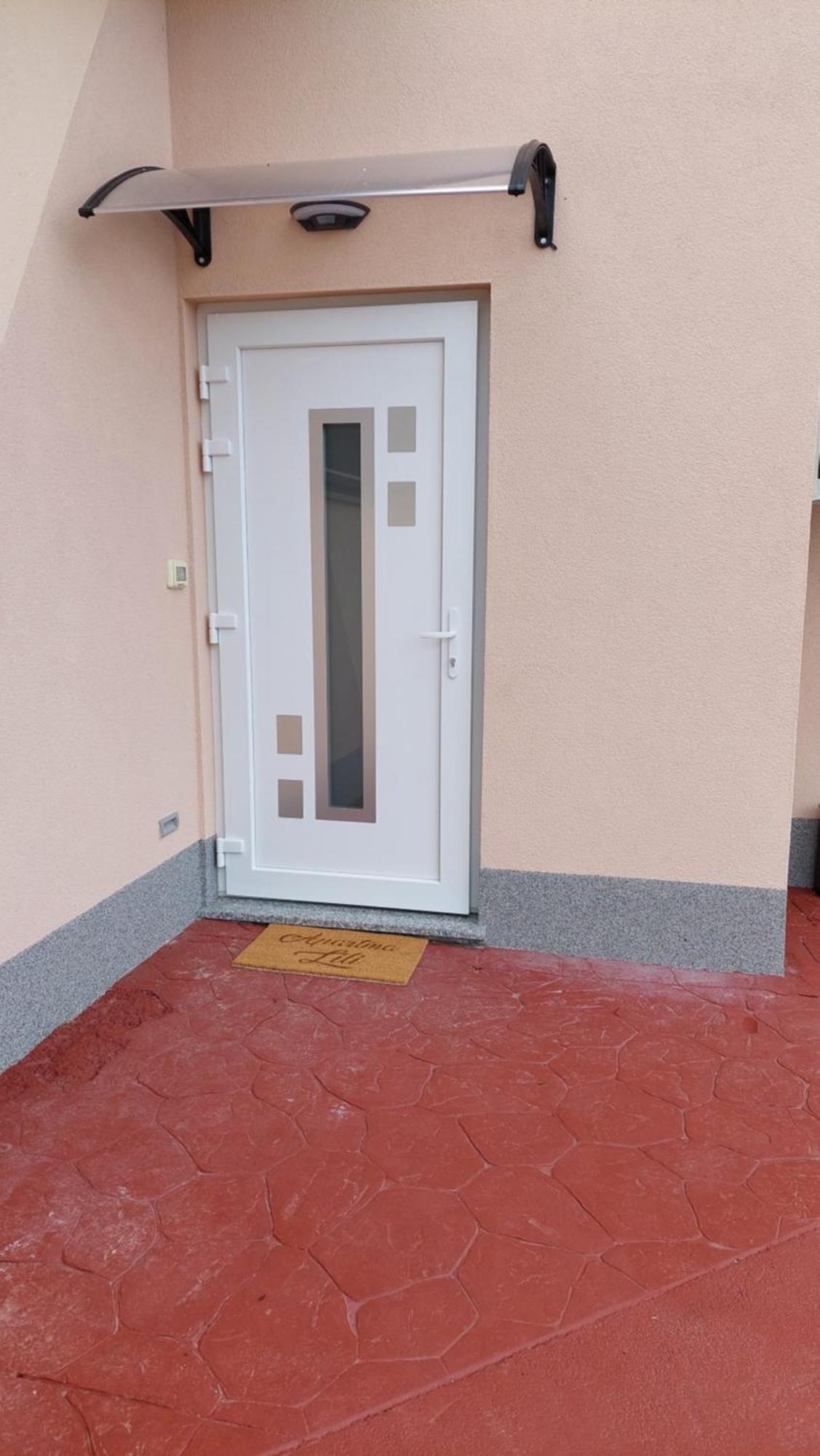 Apartma Lili Izola Exterior photo